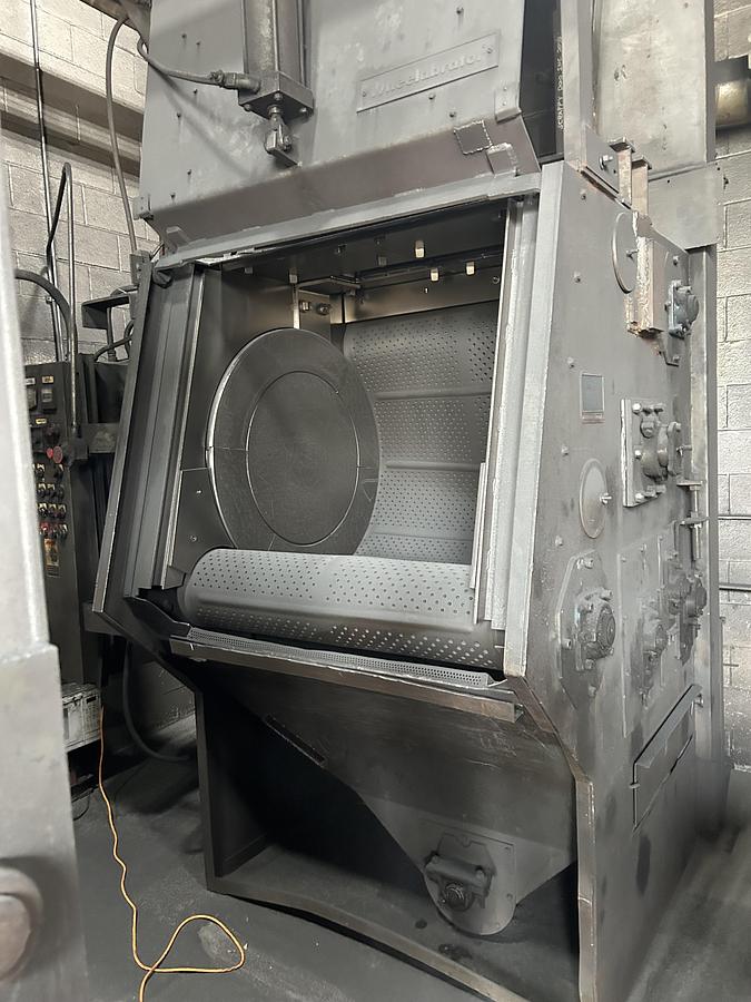 12 cu.ft. Wheelabrator #TBR-12, Tumble Blast Machine, 30 HP blast wheel, automatic loader, dust collector