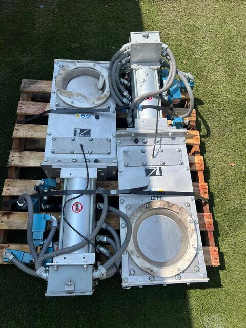 10" Salina Vortex #JA10V1-WS1, Clear Action Slide Gate Valve, pneumatic actuator, (2 available)