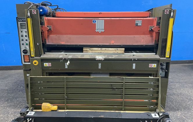 30 Ton, Atom #AL-82, Die Cutting Press, 2002