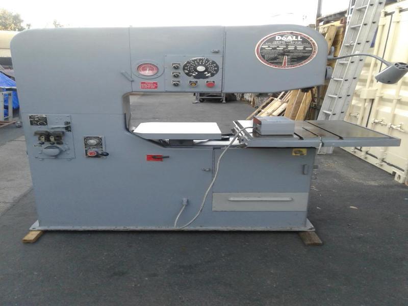 36" x 12" DoAll #3612-2H3, vertical band saw, 36" throat, 12" work height, 5200 FPM, 125" x 1" blade, 5 HP