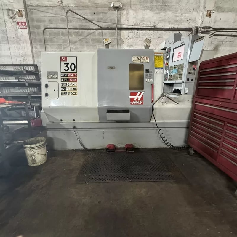 Haas #SL-30, 20.5" swing, 10" chuck, 3" bar, 34" centers, 15" diameter, Haas CNC, 12 station turret, live