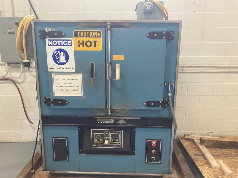 38" width x 20" D x 25" H Blue M #DC-136G-HP, electric industrial convection batch oven, 11-12 cu.ft., 650&deg;F