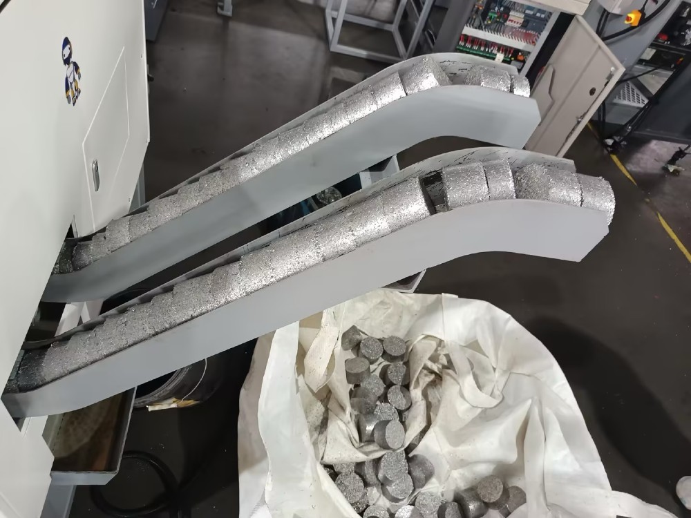 No. BM-D1090 Enerpat, Stainless Steel Chips Briquetting Machine, Dual Output, 100 Ton, NEW