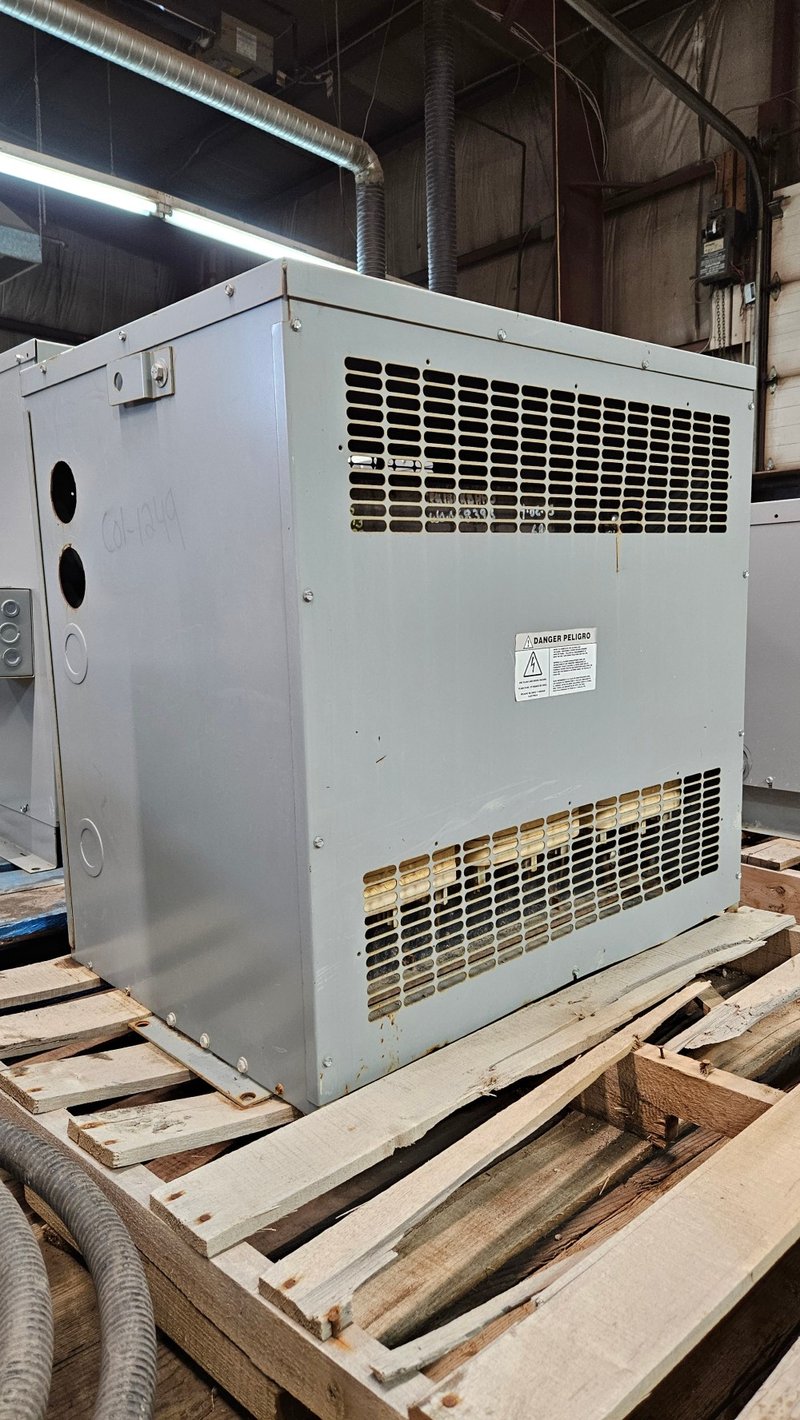 150 KVA 480 Primary, 208Y/120 Secondary, Hammond Power Solutions #XMK150KB, Dry Type Auto-Transformer, 3 Phase