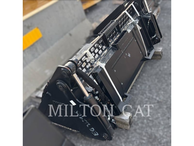 Caterpillar SSL 68" MP BUCKET W/ BOCE, Bucket, S/N: A4235MP20185,