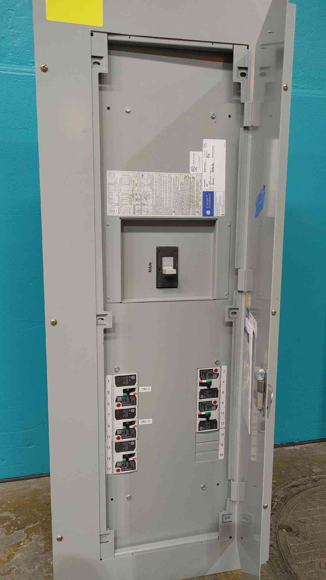 400 Amp. General Electric A-Series II, Panelboard, 480Y/277 Volts, 3PH, Main Breaker, (5) TEY 90A Breakers