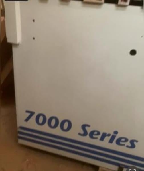 Multicam #7000-Series, multi spindle CNC router, 8' x10'tbl., (8) 3 HP Perske spindles, 18k RPM, 2014