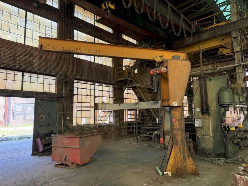 2 Ton, Jib Crane, 12' span, w/ C & M hoist