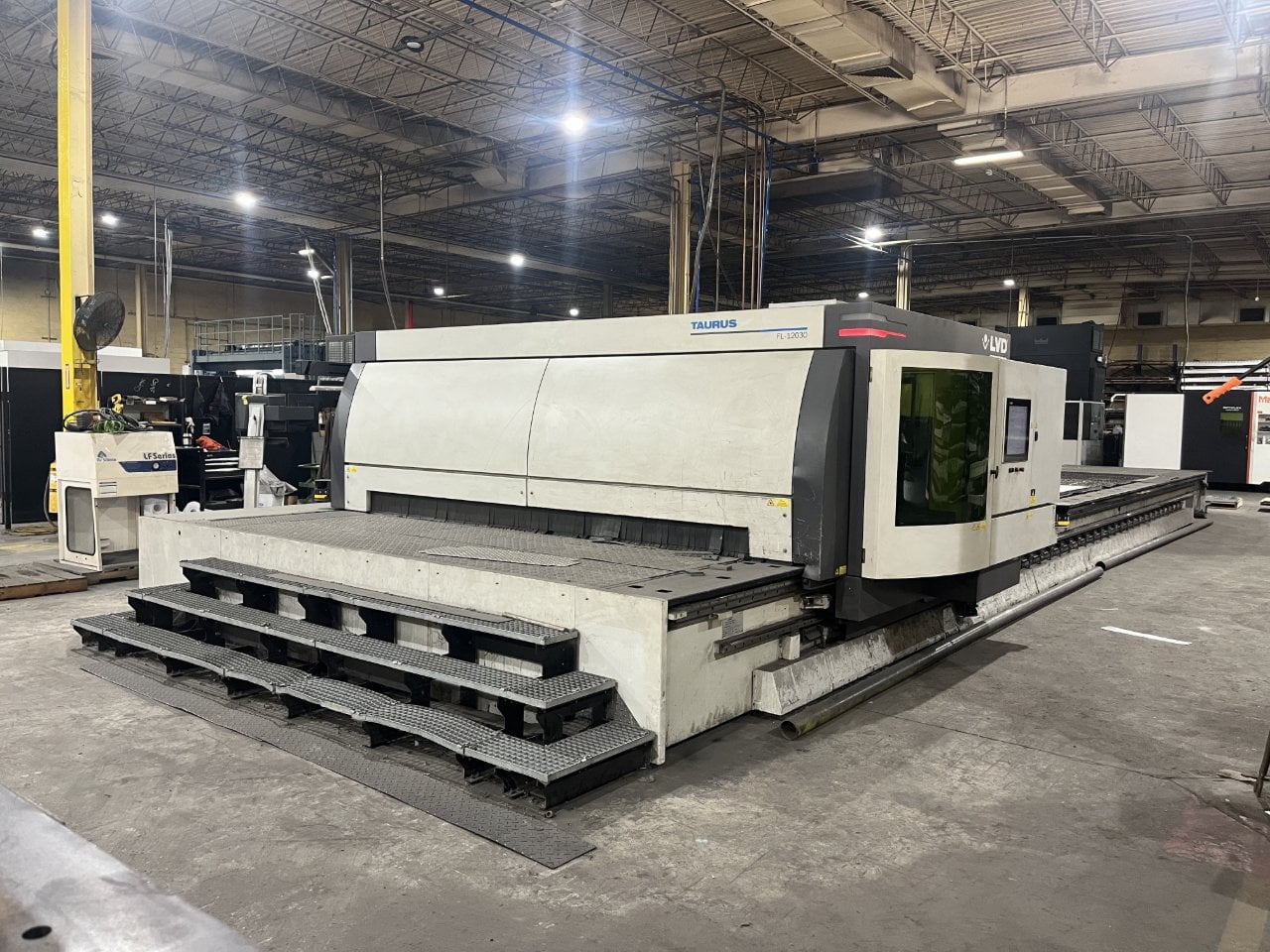 LVD #Taurus-FL-120030, CNC fiber laser, 10000 watt, LVD Touch-L Control, moving gantry table type, 2020