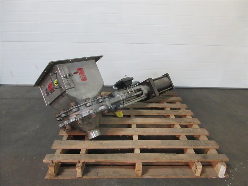 Stainless Steel hopper pneumatic knife gate valve w/grate magnet, 10", 1993, #13435A
