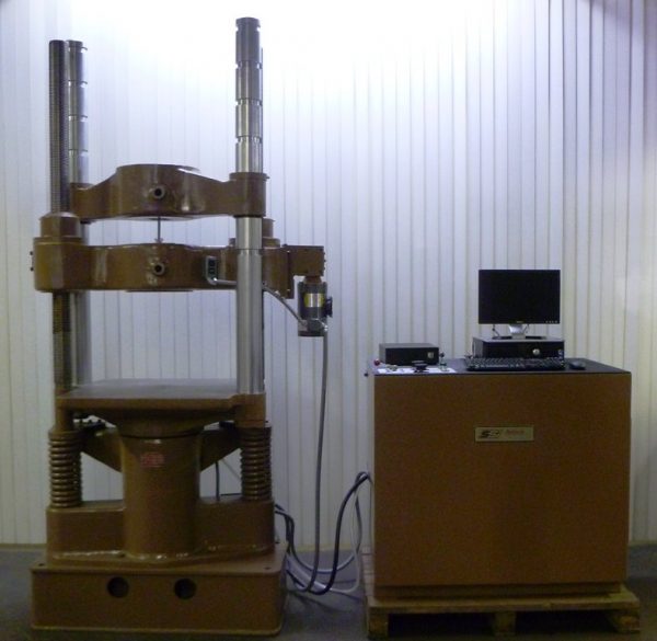100000 lbf. Satec/Baldwin #BTE, tension & compression testing machine