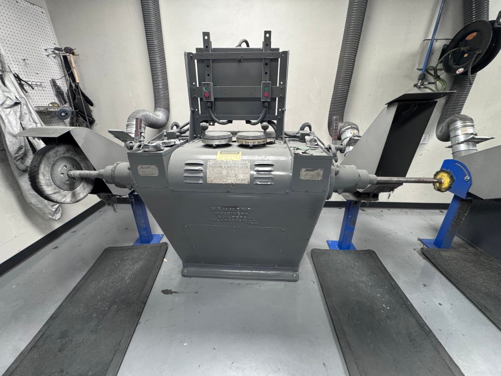 Hammond #5-VRRO-C, Double End Polishing and Buffing Lathe, 5 HP, great condition, (2 available)