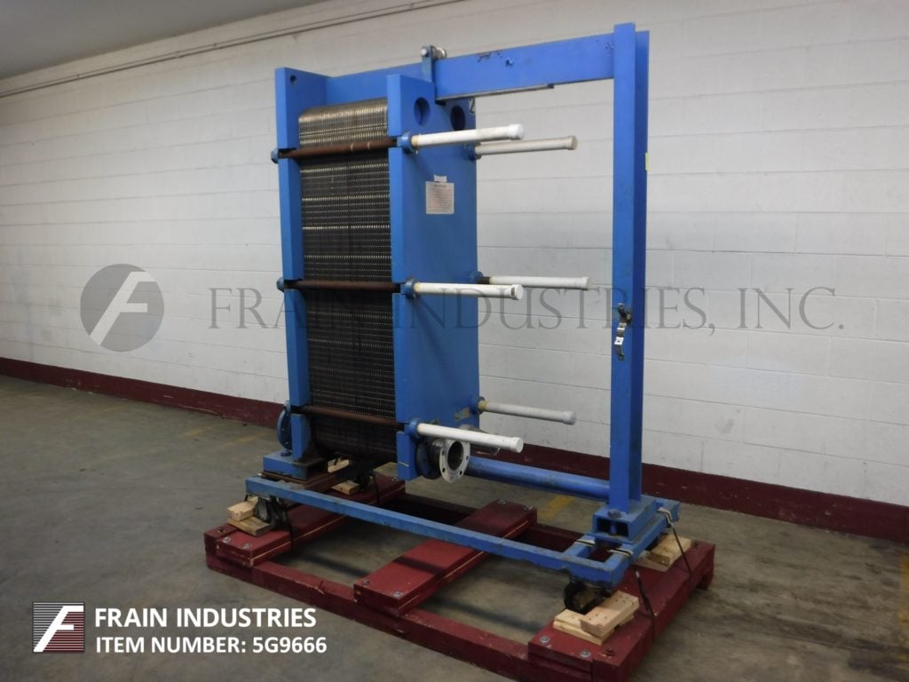 600 sq.ft., APV, R57 MOD1, Stainless Steel plate and frame heat exchanger, 89 plates