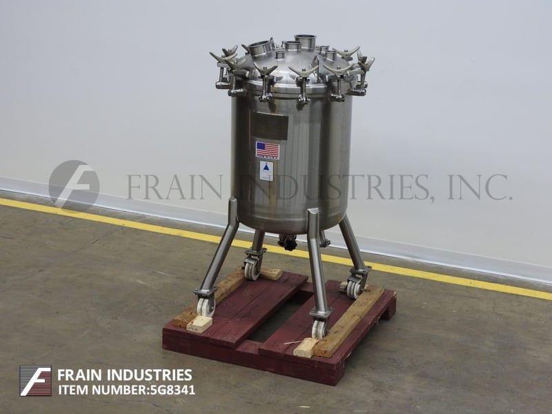 52.8 gallon Precision Stainless Tank Reactor, 200 liter, 316L Stainless Steel, 40 psi, bolt down dome top