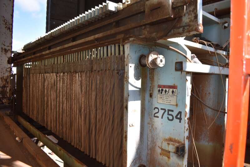 47" Durco, 1200 mm, 1463sq.ft., 93 cu.ft., 68 chambers, membrane squeeze Poly.plates, shifter, #1272010