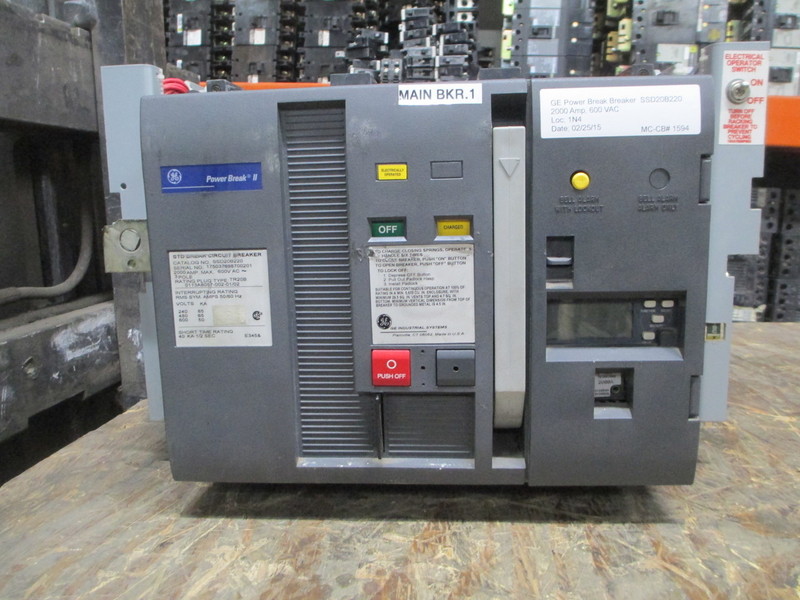 2000 Amps, General Electric Power Break II, MVT+ Cat B220LSI trip, 3P, 600V., shunt, electrically operated