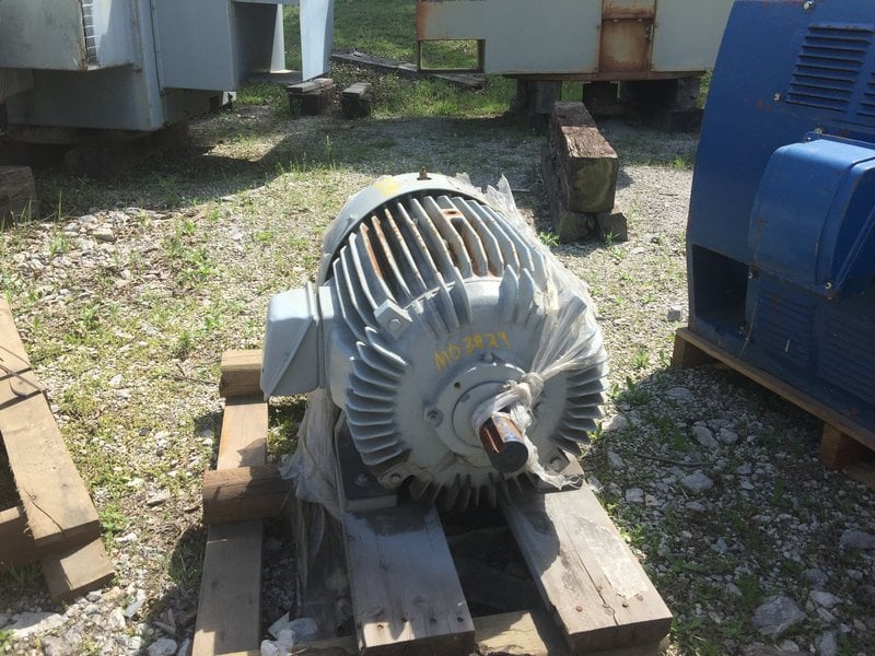 40 HP 3575 RPM Toshiba, Frame 324TS, TEFC, BB, 230/460 Volts