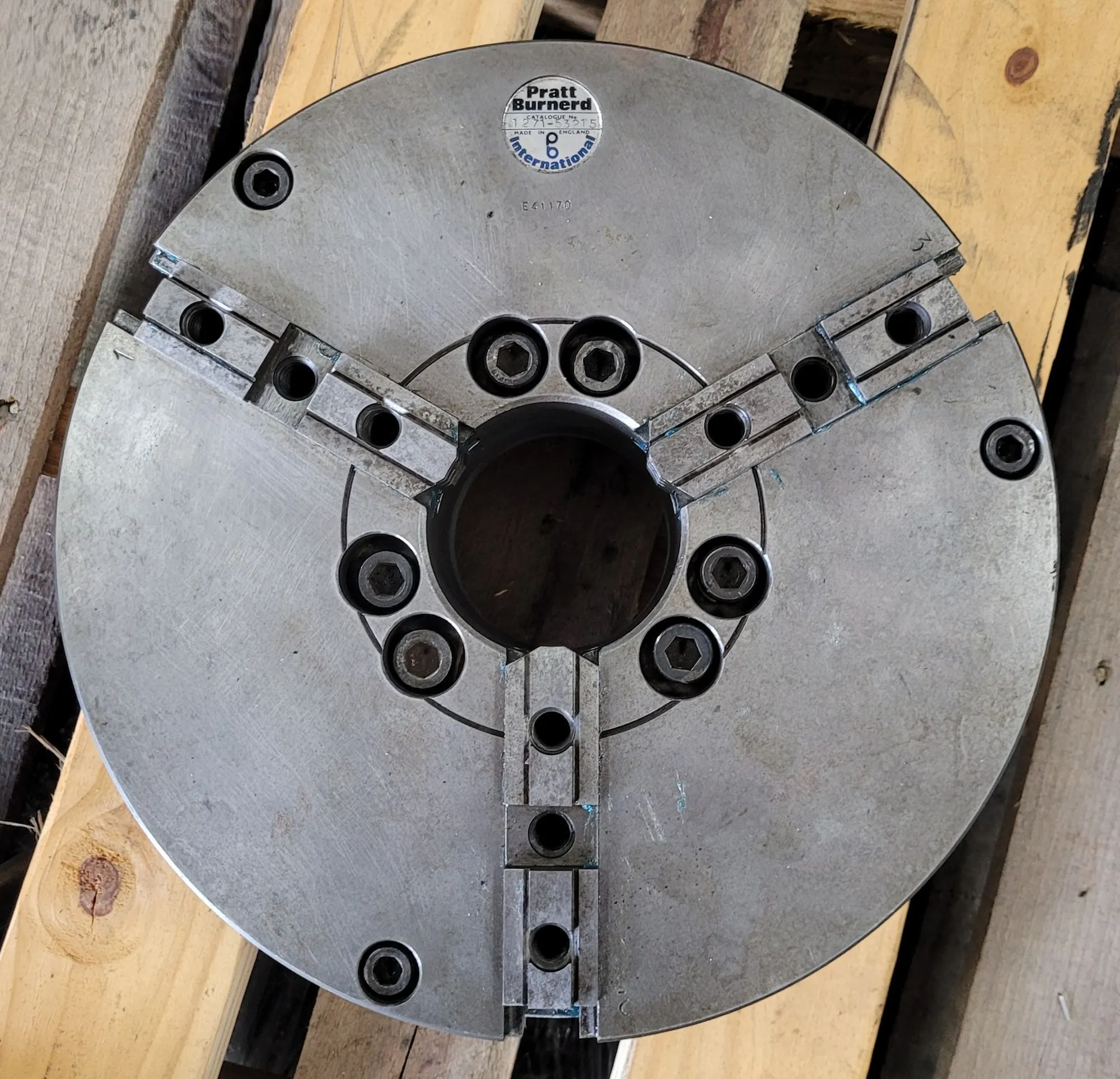 12" Pratt & Whitney Burnerd #S642D6, 4-jaw lathe chuck, D1-6 mount
