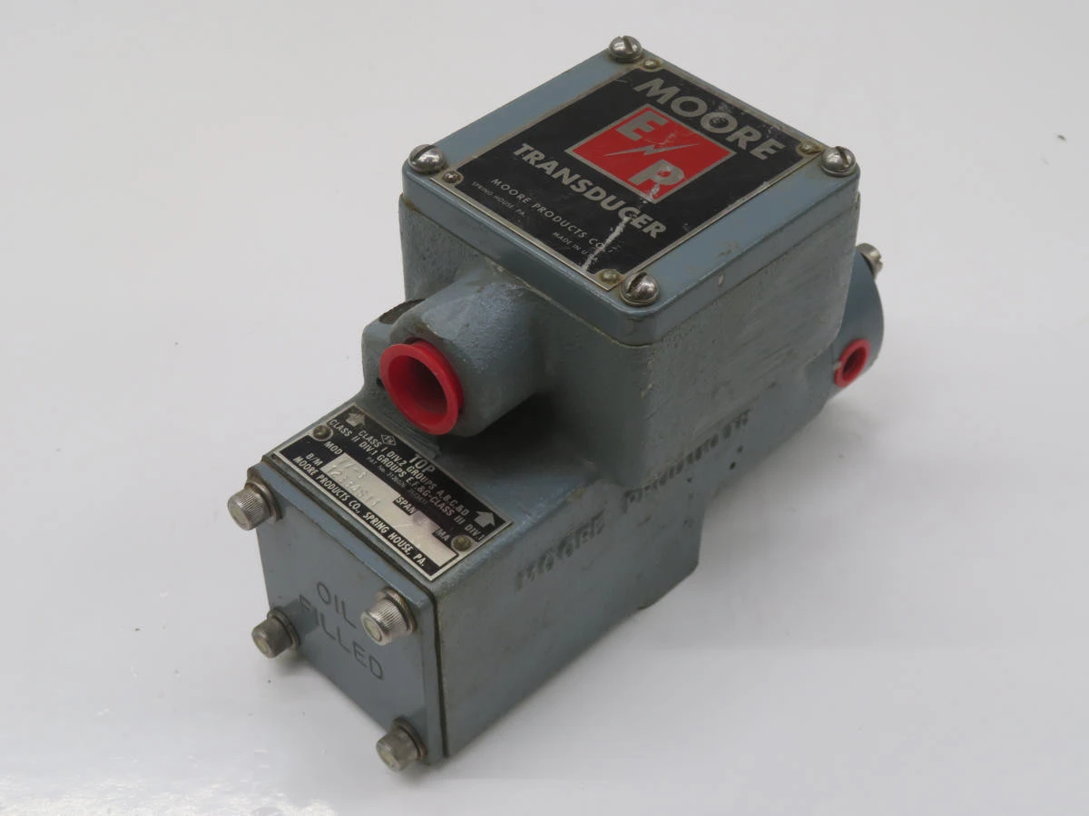 Moore #77-3, E/P Transducer