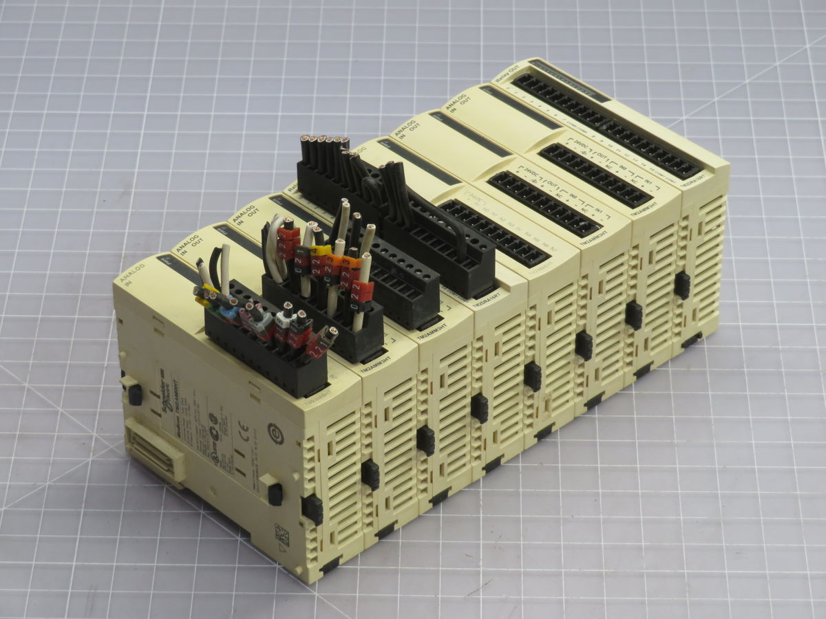 Schneider #TM2DRA16RT, I/O Expansion Module