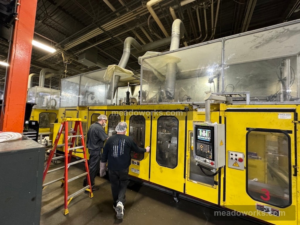 Bekum #BM-705D, Dual Sided Continuous Extrusion Blow Molder, 18-1/2" x 23-5/8" mold, Maco 6500 parison