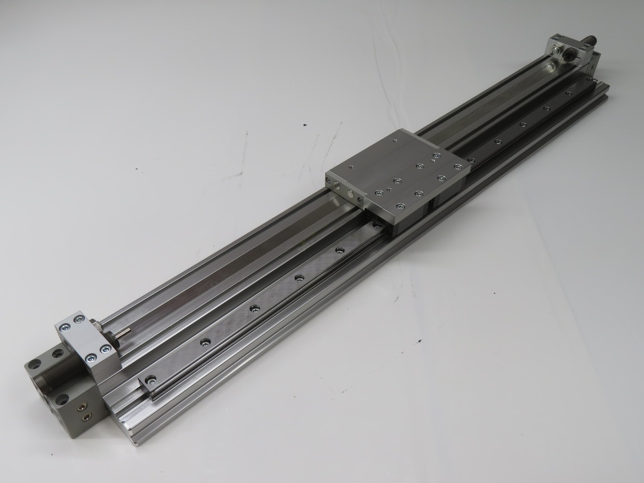 SMC #MY1H32G-650Hz-XB11, Rodless Pneumatic Cylinder