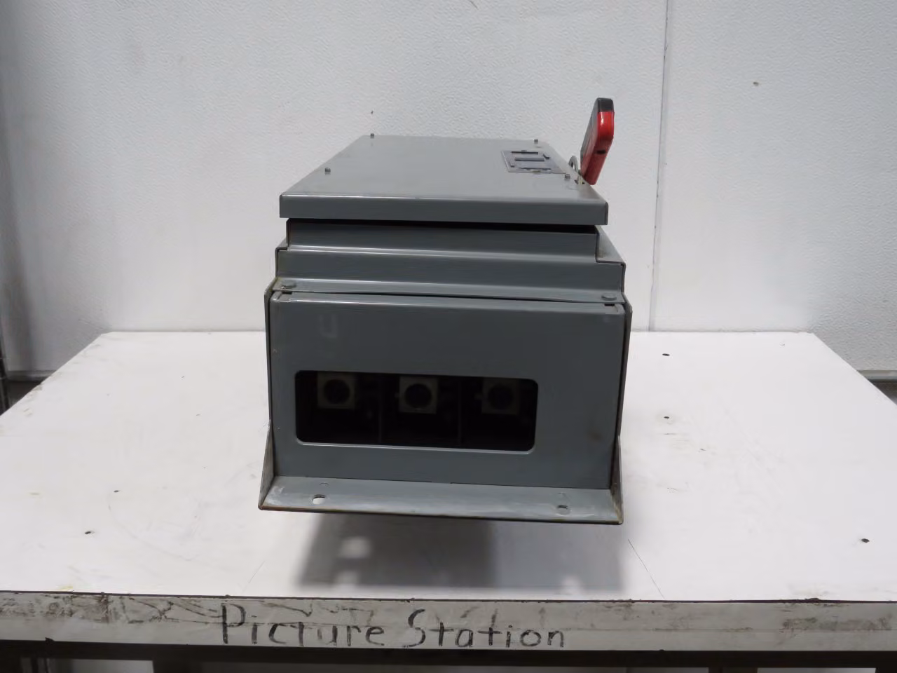 Square D #QMB-364, phase switch 600 vac 200a