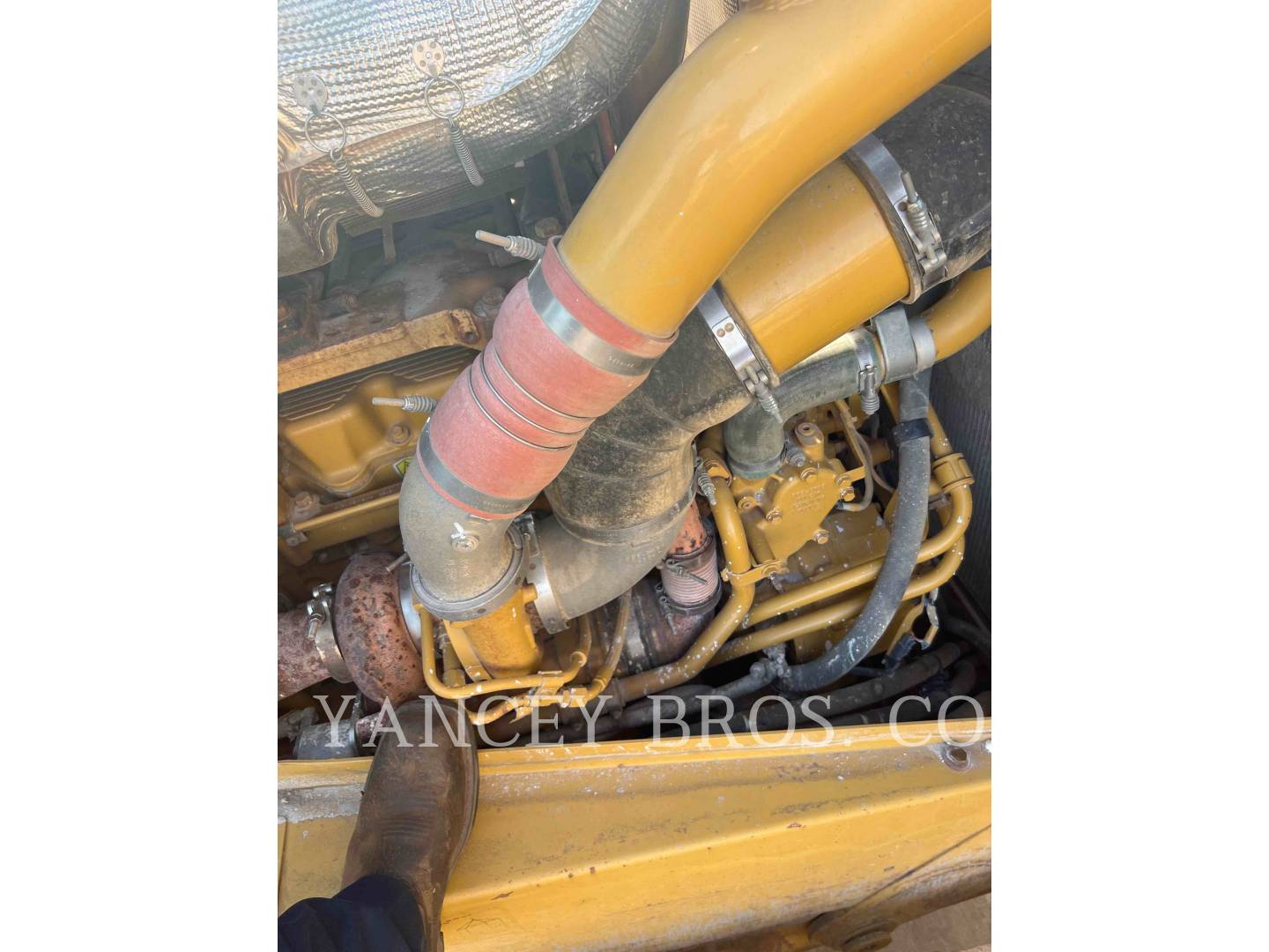 Caterpillar D8T, 4488 hours, S/N: FCT01189, 2014 - Image 7