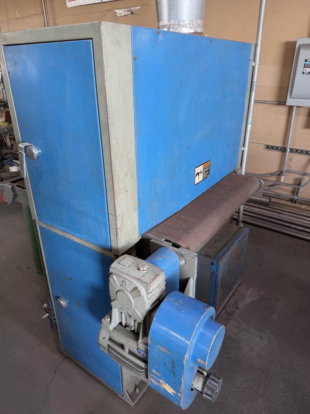 36" Ramco #DW-37R, Belt Sander - Image 3