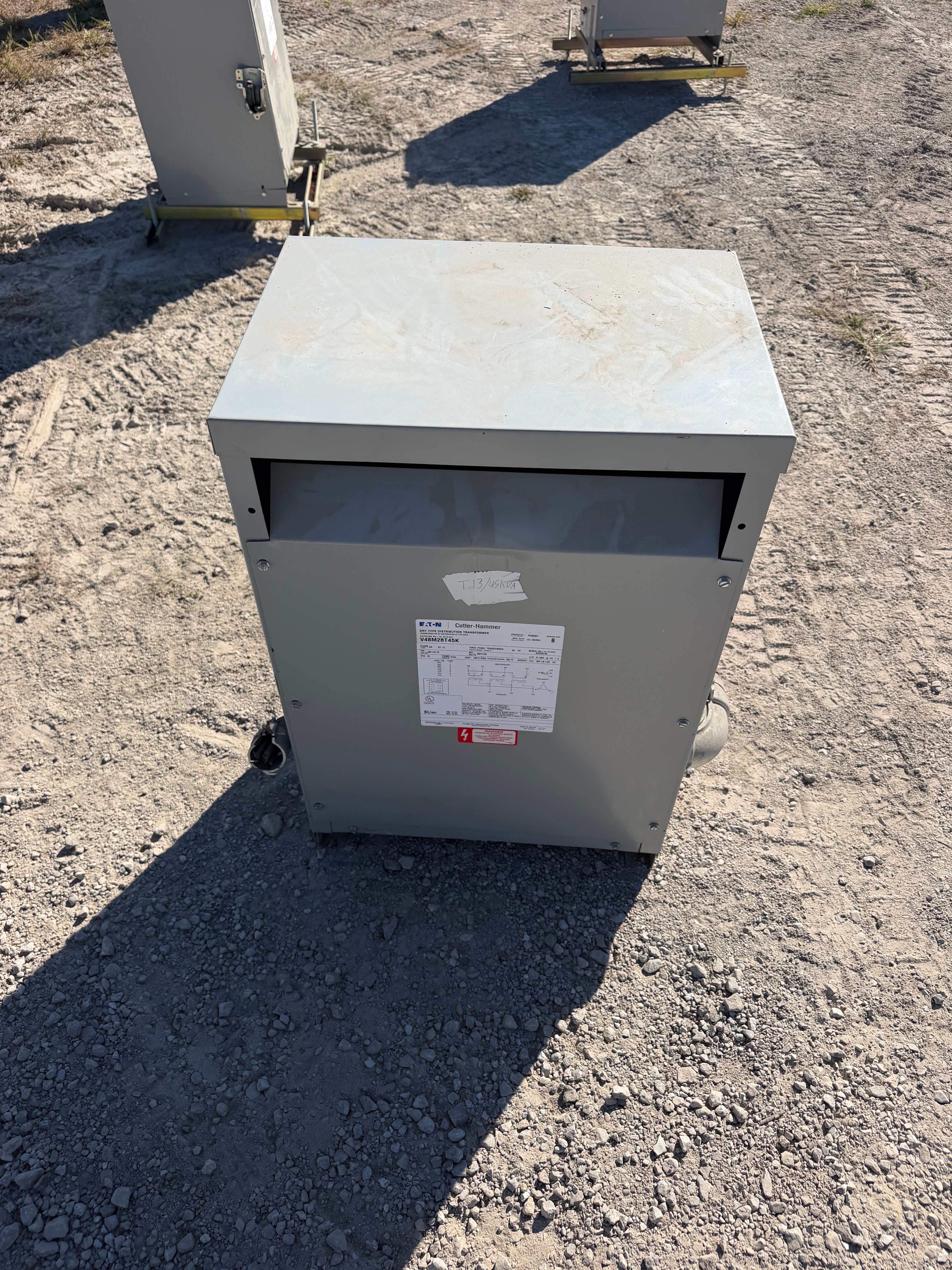 45 KVA 480 Delta Primary, 208Y/120 Secondary, Eaton Eaton Cutler-Hammer #V48M28T45K, Dry Type Transformer, 3 - Image 4