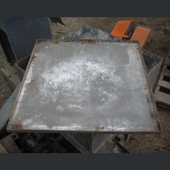 20" x 20" Reciprocating Lime Feeder, hopper & reciprocating plate feeder, 28" deep hopper, 5.5" x 16" feeder - Image 5