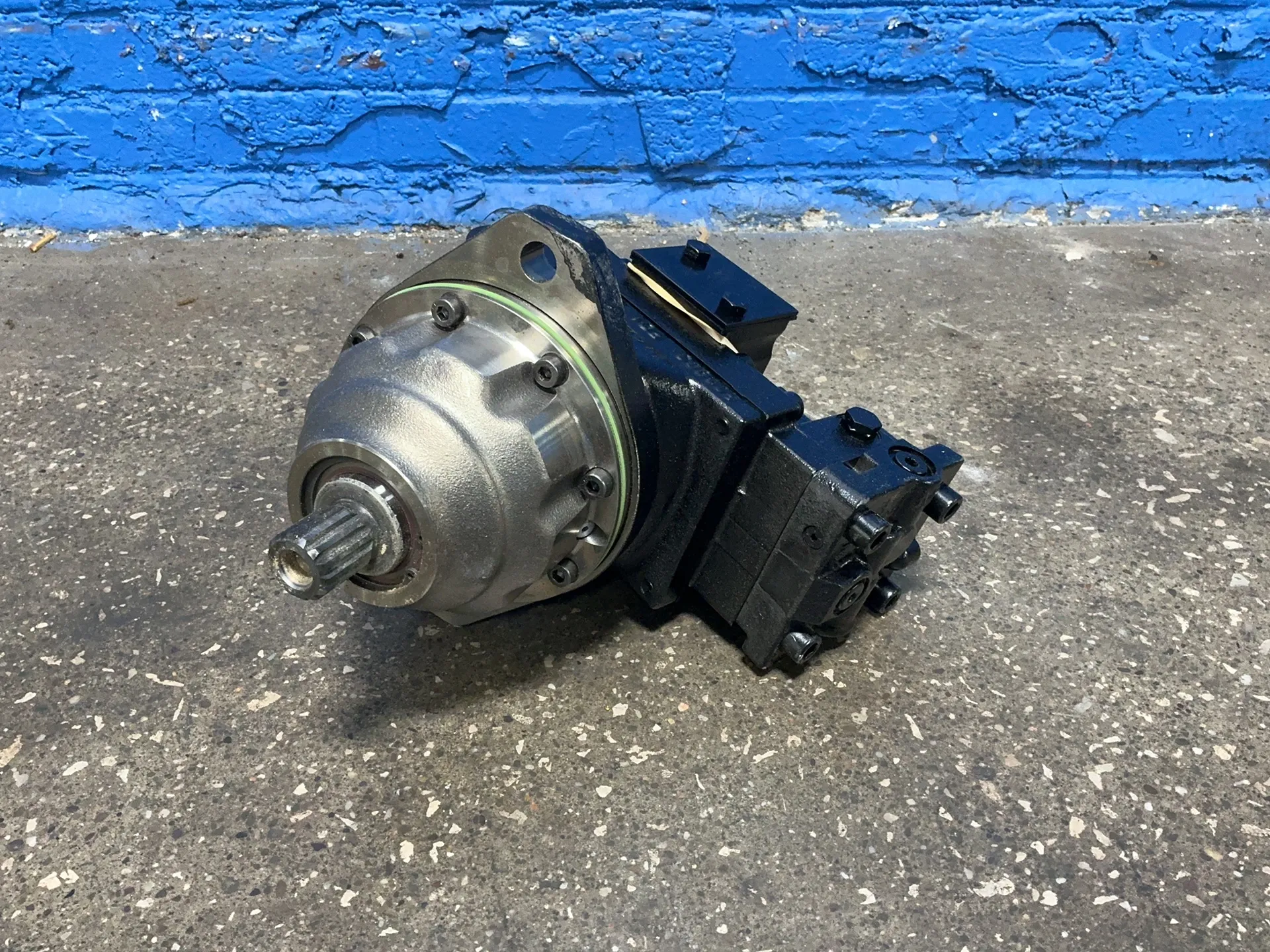 Danfoss #51C060-1-RD1B, motor track drive - Image 3