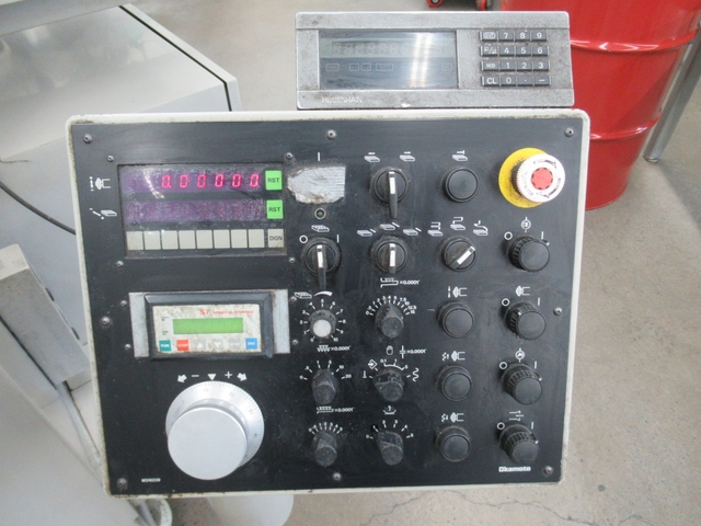 16" x 32" Okamoto #ACC-16-32DX, 3-axis hydraulic surface grinder, incremental down feed, 12" wheel, 1800 RPM - Image 4