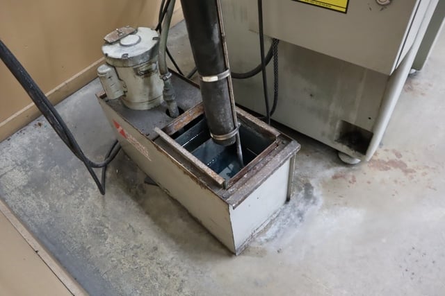 6" x 18" Okamoto #LINEAR-618, hand feed surface grinder, Heidenhain 2-axis digital read out, Walker EM chuck - Image 6