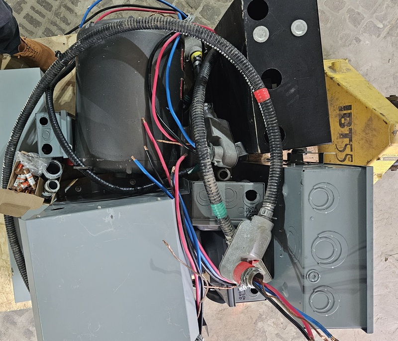 50 HP American Rotary, Heavy Duty Rotary Phase Converter System, 600 Volts transformer, accessory & - Image 7
