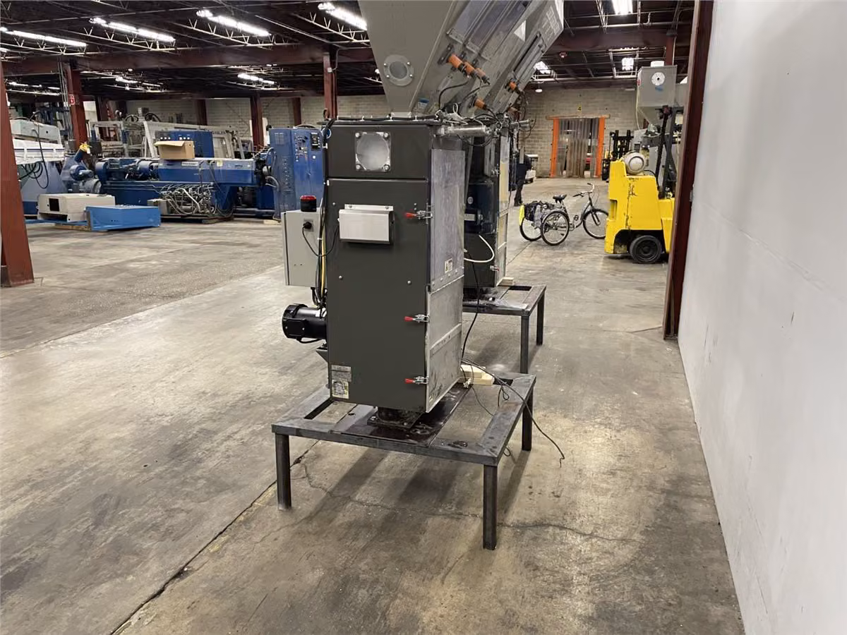 AEC #BD-2500-4R, 3 component gravimetric blender, 2,500 PPH - Image 9