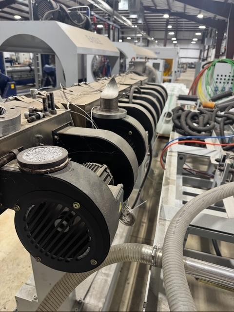 Eagle #190/38-125/25, HDPE pipe extrusion line, dual single screw, NEW - Image 3