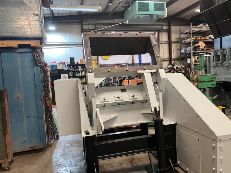 20" x 40" Cumberland #C-1000, plastic granulator, twin shear rotor, 100 HP, dual flywheel, split chamber - Image 3