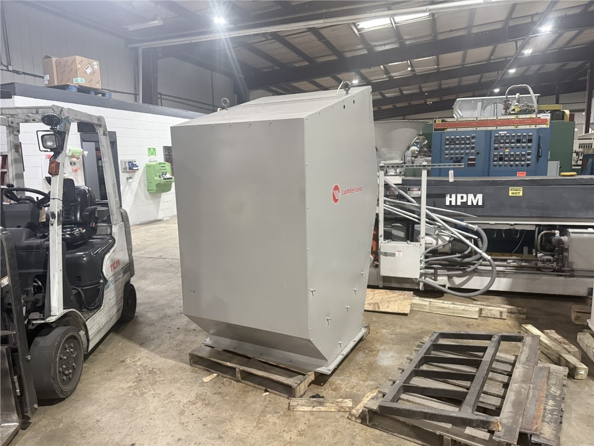 24" x 40" Cumberland #X1000, plastic granulator, 100 HP, 3-knife open rotor, 2 bed knives, hydraulic hopper - Image 3