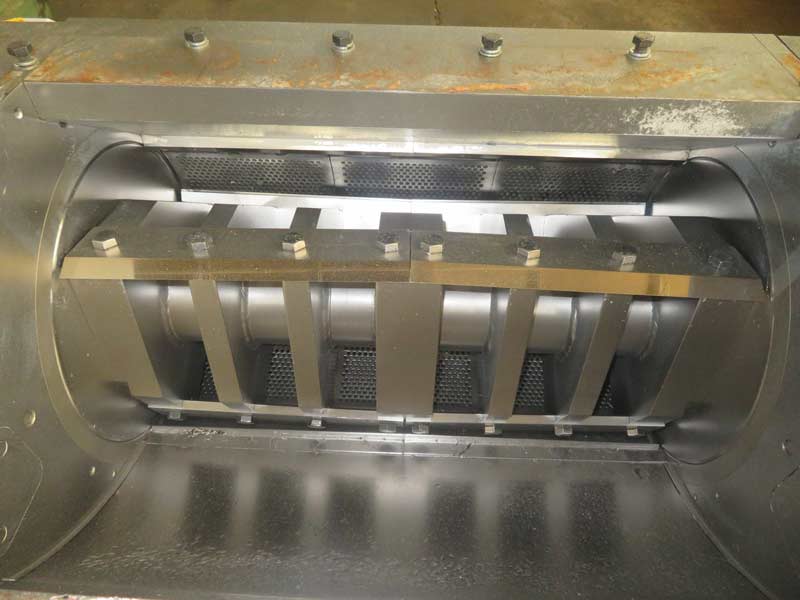 21" x 36" Cumberland #CT5090, plastic granulator, 75 HP, 3 knife twin shear rotor, 2 bed knives, tangential - Image 3