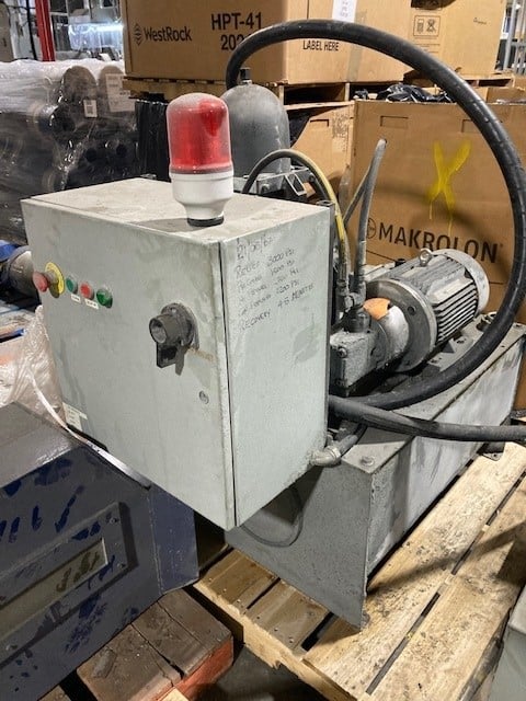 10"/6.5" Davis Standard, dual diameter vented pelletizing line, 35:1 L/D, 500 HP Reliance DC, Beringer screen - Image 9
