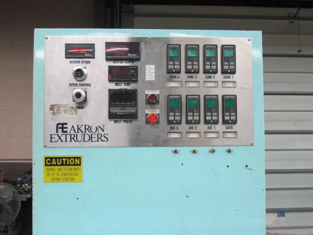 2.5" Akron #PAK-250, extruder, 24:1 L/D, air cooled, 40 HP DC, 2 screws, hopper dryer w/ loader, 1995 - Image 7