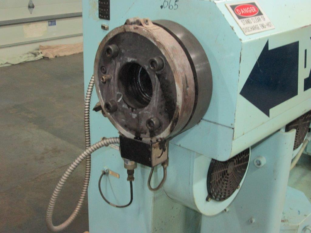2.5" Akron #PAK-250, extruder, 24:1 L/D, air cooled, 40 HP DC, 2 screws, hopper dryer w/ loader, 1995 - Image 9