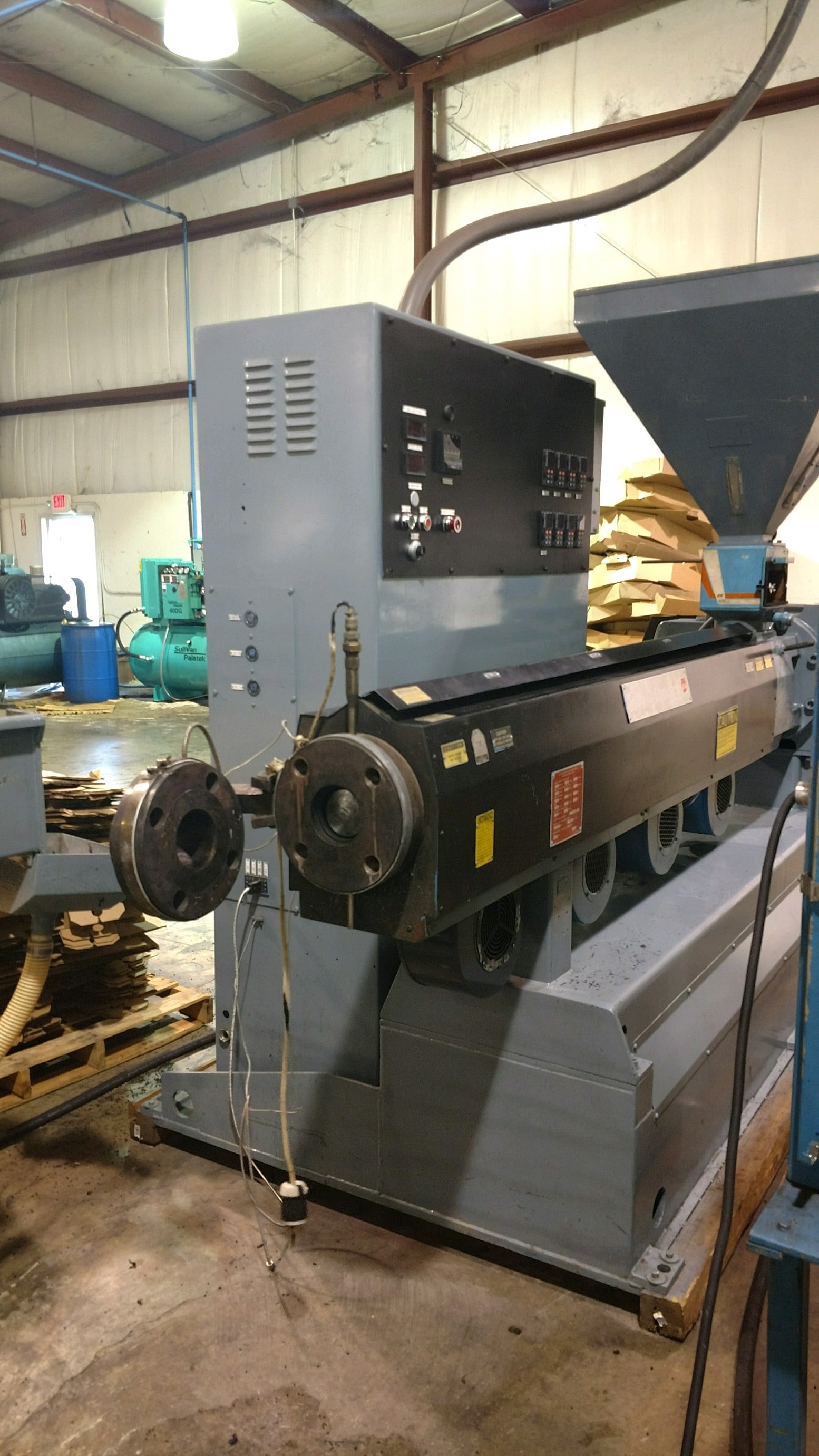 3.5" Davis Standard #DS35, extruder, drive replaced 2016, extra barrel & general purpose screw - Image 1