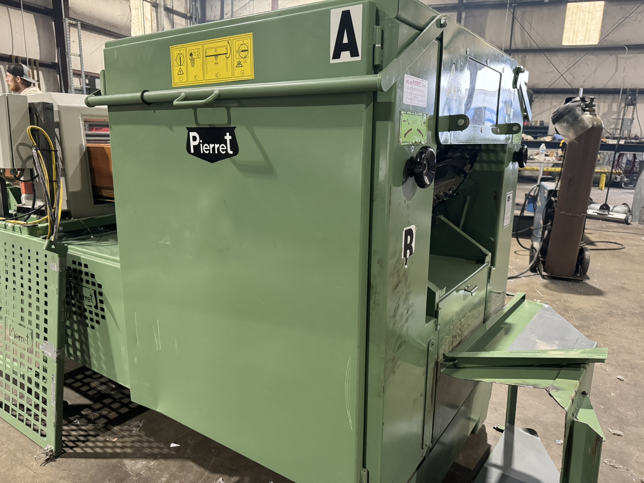 Pierret #G45L, guillotine cutter, metal detector - Image 7