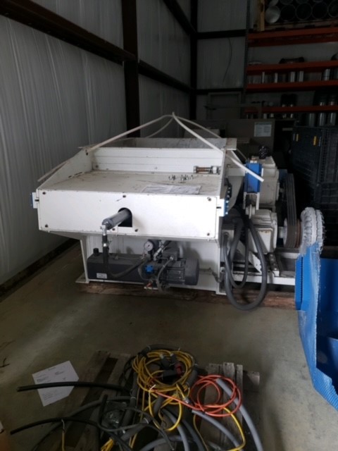 Vecoplan #RG42/60-XL, single shaft shredder, 42" opening, 60 HP, 4145 hours, 2010 - Image 2