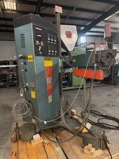 1.25" Davis Standard, pedestal extruder, 24:1 L/D, air cooled, swing & tilt - Image 6
