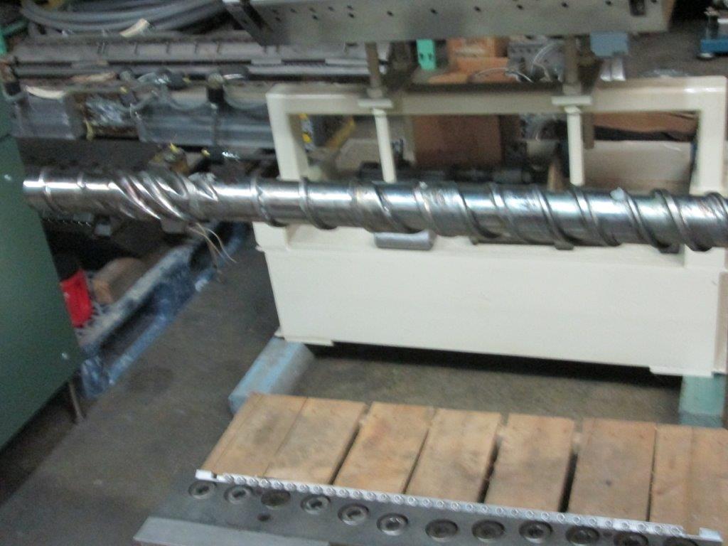 2" Davis Standard, extruder, 30:1 L/D, air cooled, barrier screw, new 30 HP AC motor & drive, rebuilt - Image 6