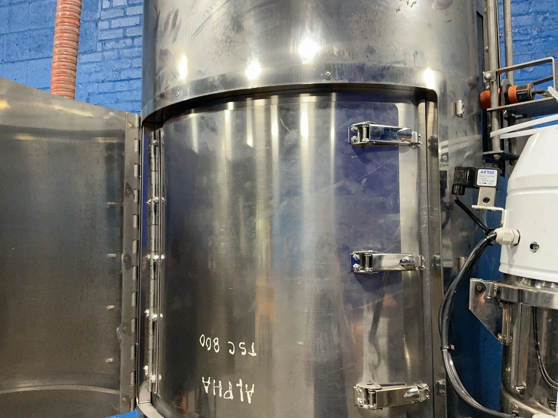 Una-Dyn #TR-200, dehumidifying hopper dryer, 186 gallon, plastic processing equipment controls, 26.40 A - Image 6