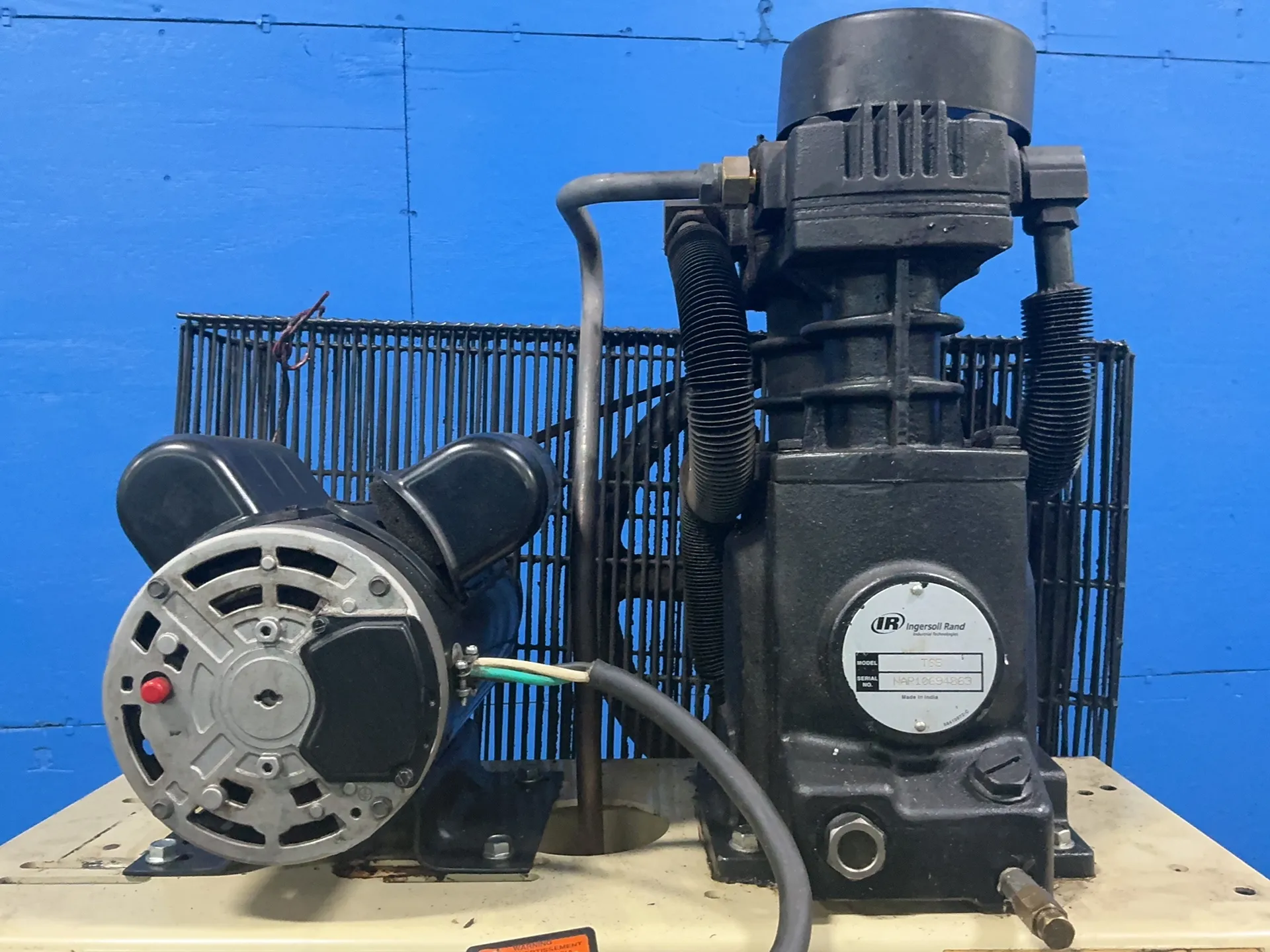 5 HP Ingersoll-Rand #TS4N5, air compressor, 102 gallon tank, 3.7 KW, 208-230 V., 2021, AS IS - Image 6